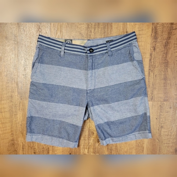 Volcom chambray shorts - Picture 1 of 12